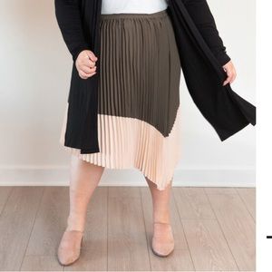 Ori Pleated Midi Skirt